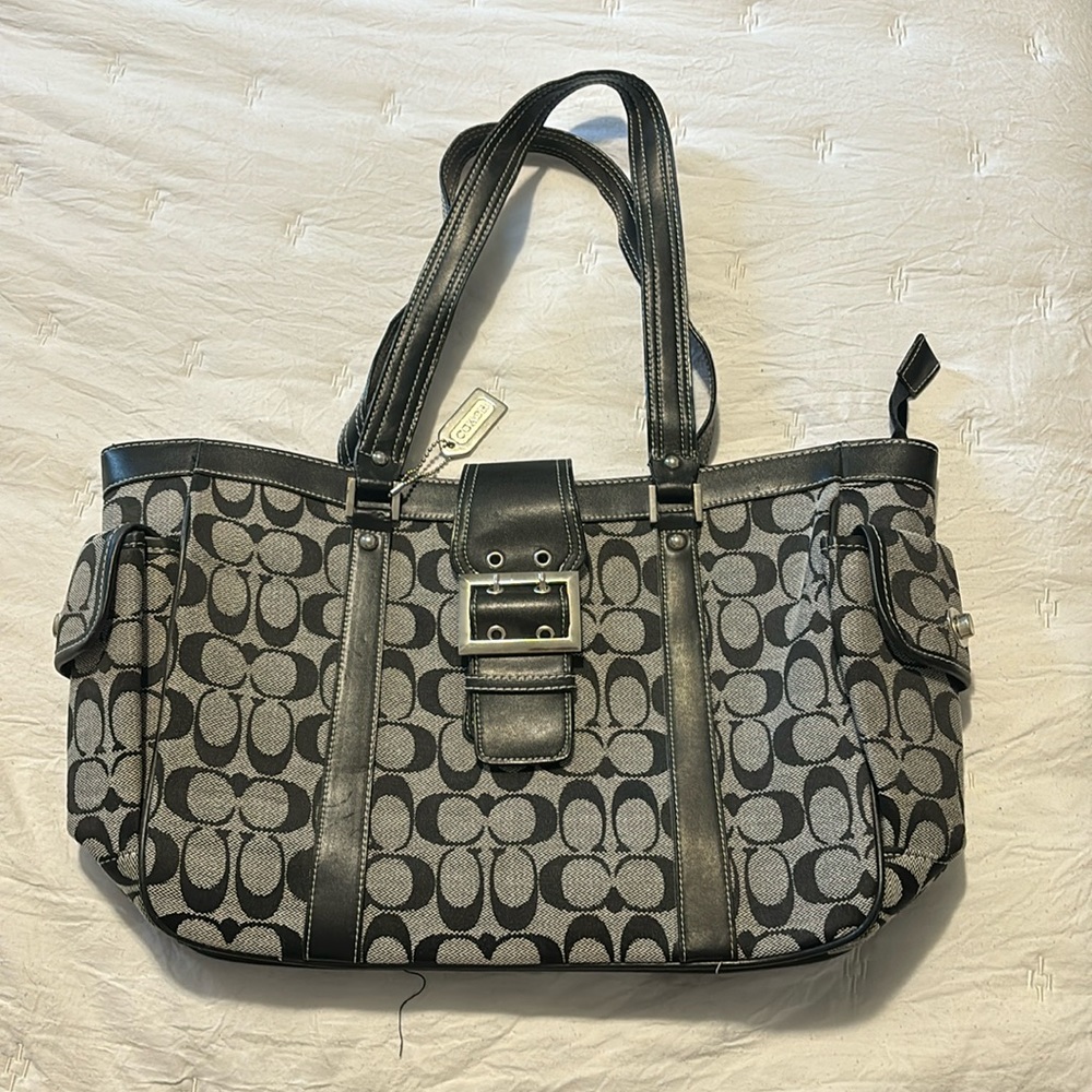 Like new Coach tote